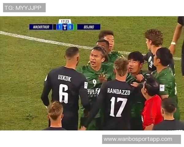 国安主帅解释半场换三人意图在于调整战术以扭转局势 国安主帅解释半场换三人意图在于调整战术以扭转局势