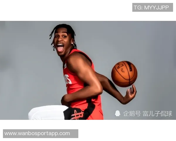 小卡谈三分球表现力争进步积极寻找机会提升投篮命中率