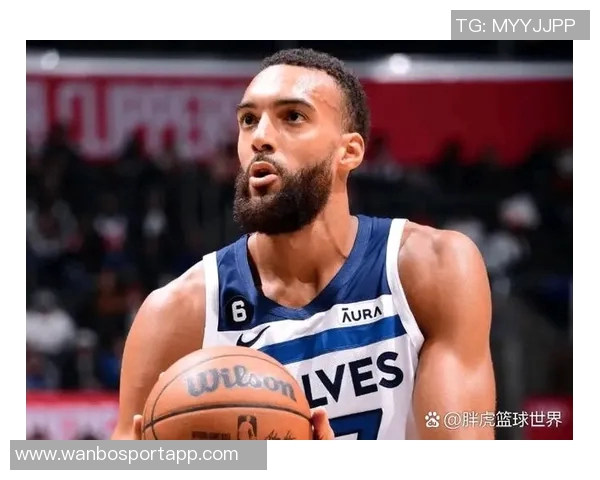 普尔替补表现平平15投仅中6球贡献16分2篮板4助攻1抢断